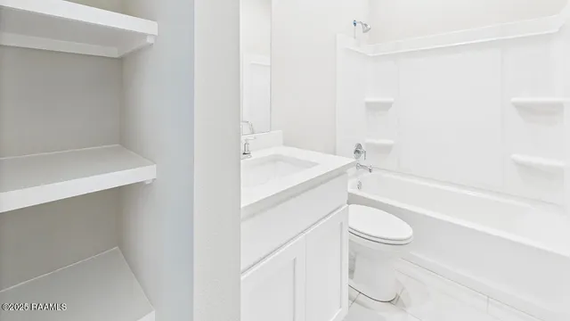 $342,500 | 114 Eden Rdg Road, Duson, LA 70529