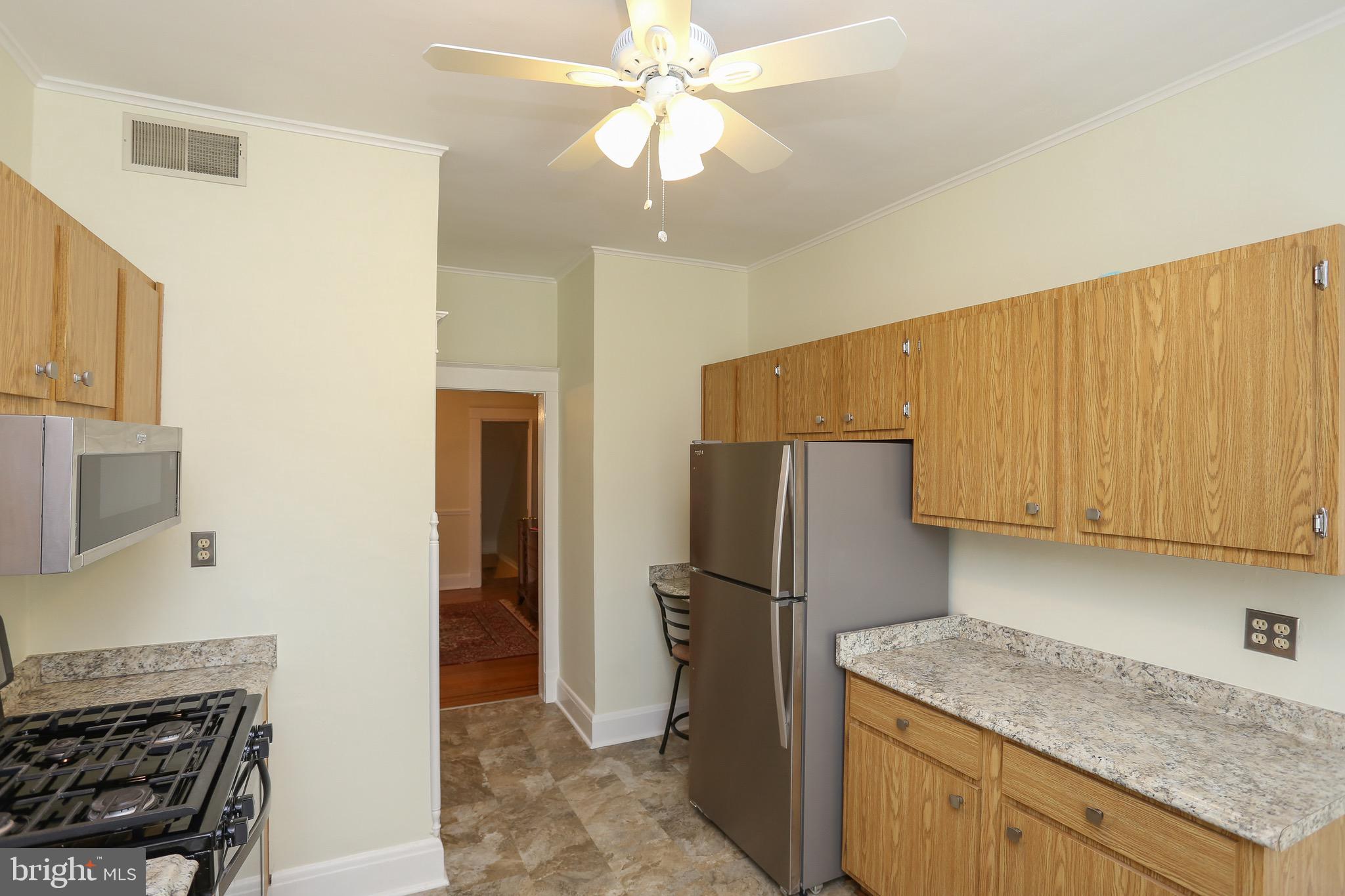3805 Keswick Road Baltimore, MD 21211 - Photo 11 of 27