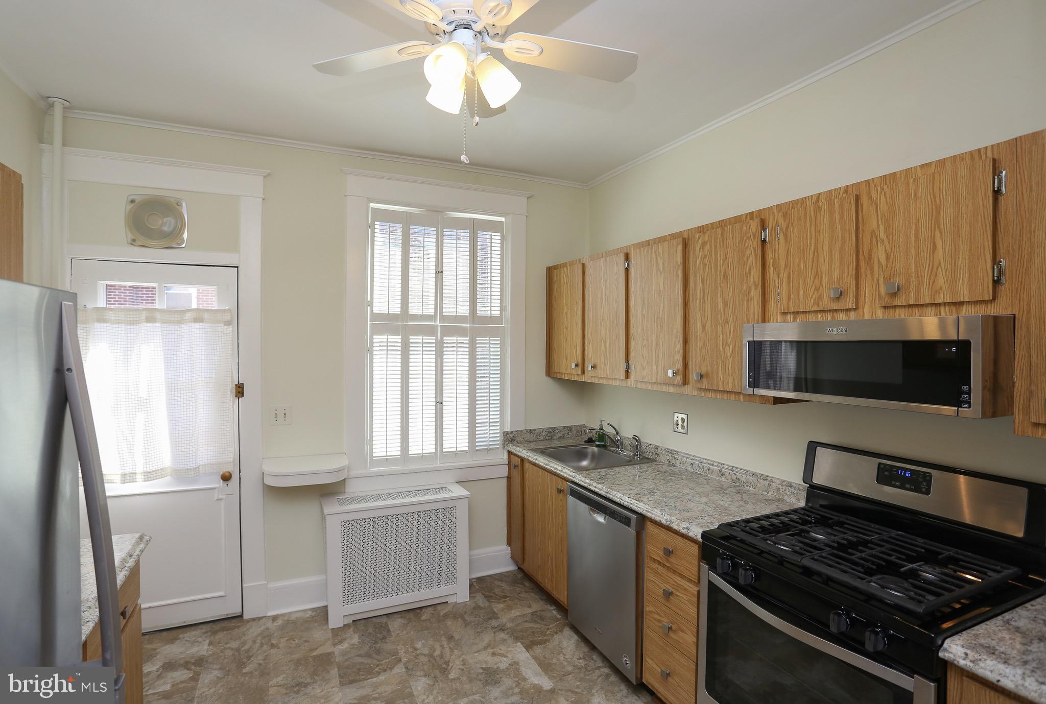 3805 Keswick Road Baltimore, MD 21211 - Photo 10 of 27