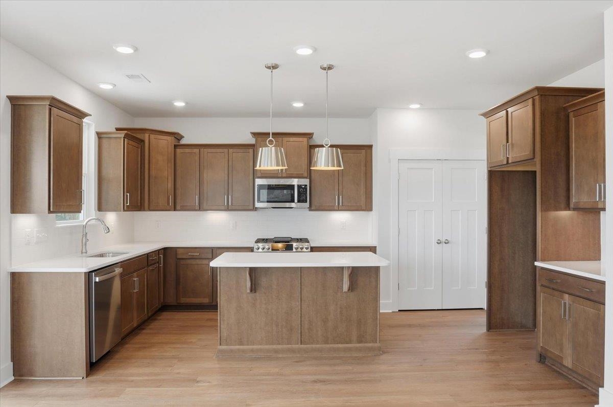 755 Rodin Road Moore, SC 29369 - Photo 5 of 38