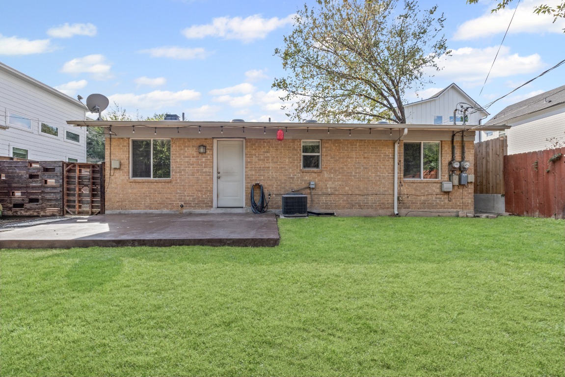 6305 Vioitha Drive, Unit B Austin, TX 78723 - Photo 20 of 23 a house view with a garden space