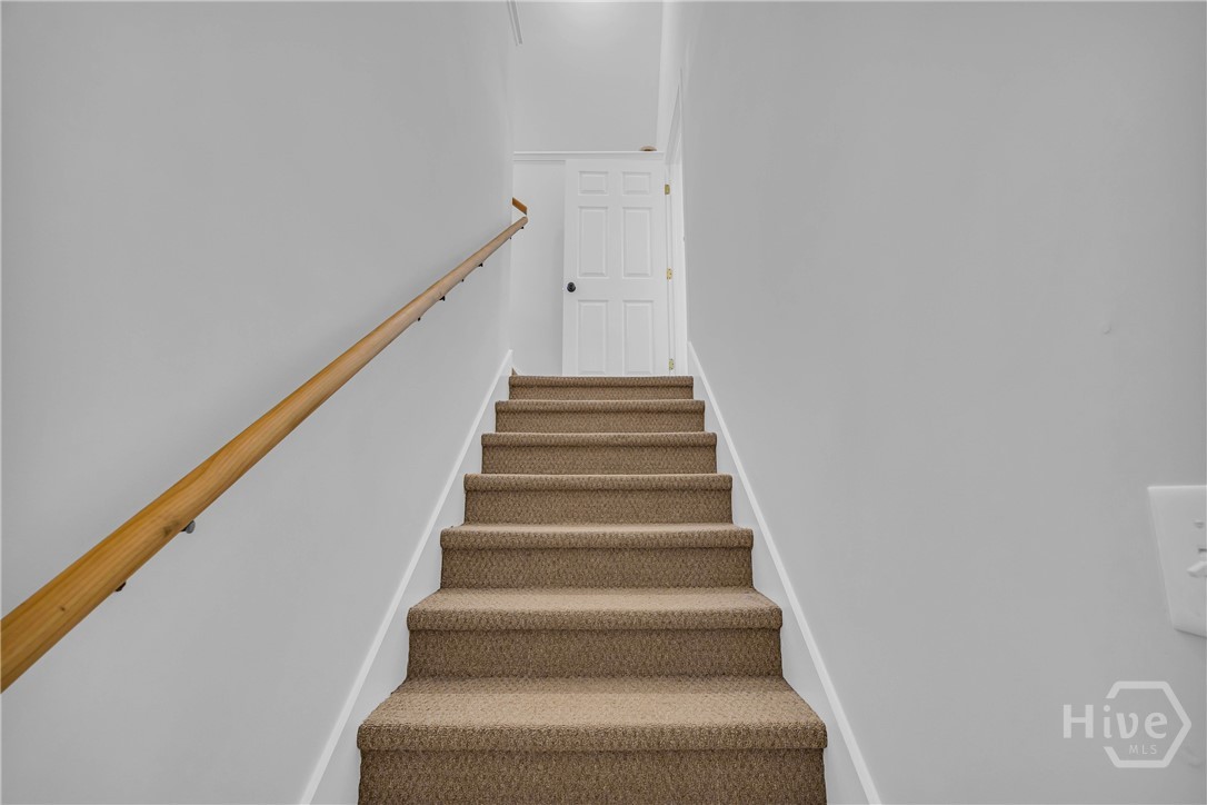 1105 Cherokee Road Winterville, GA 30683 - Photo 24 of 41 Stairs to bonus suite