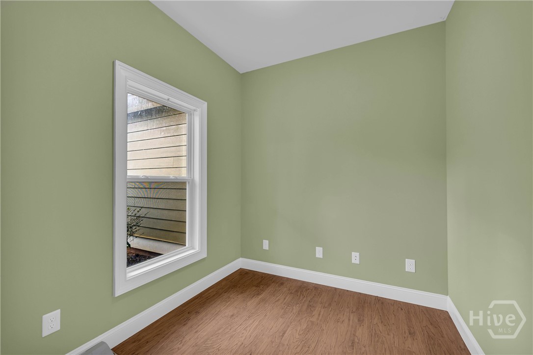 1105 Cherokee Road Winterville, GA 30683 - Photo 25 of 41 office