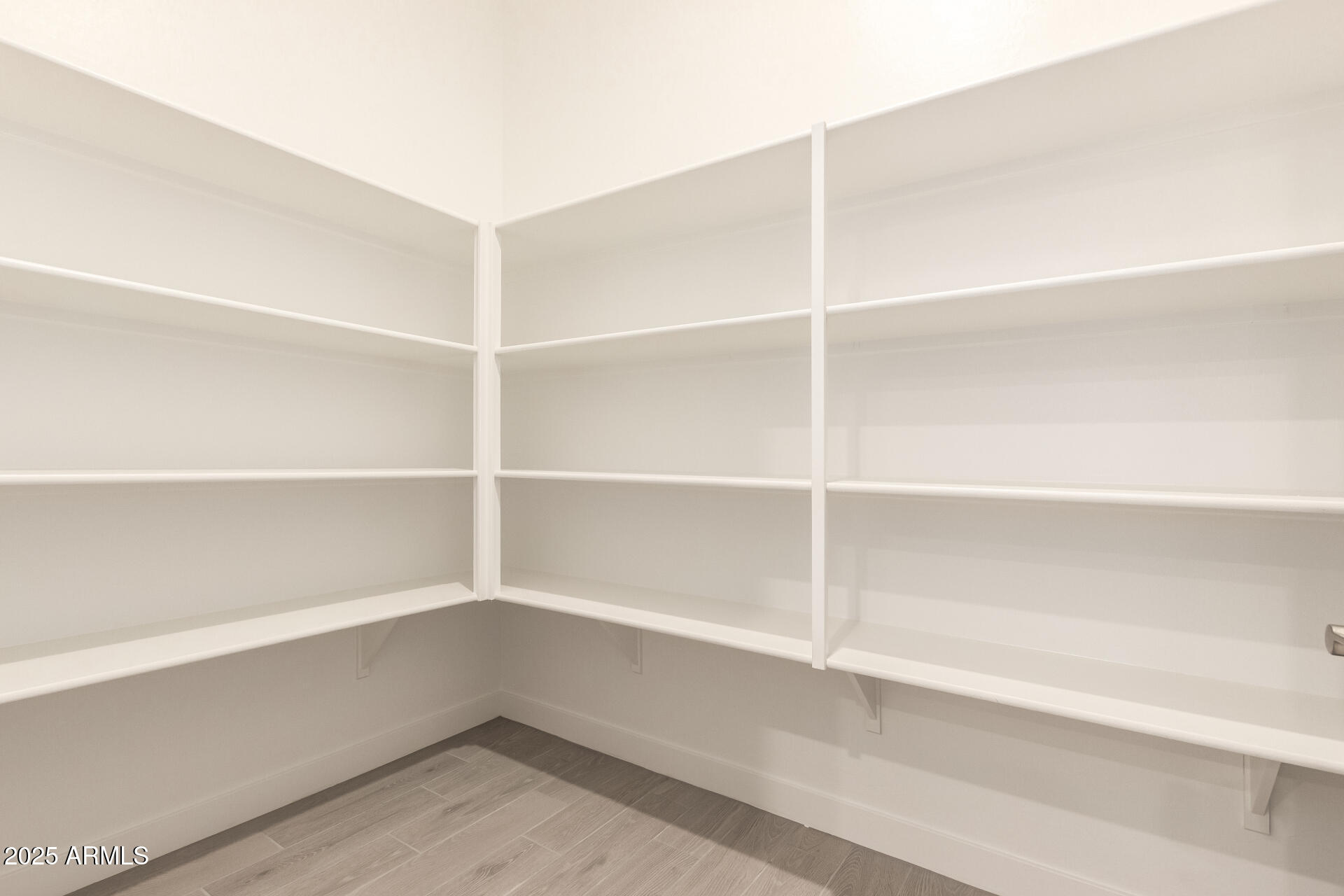 526 North 89th Street Mesa, AZ 85207 - Photo 13 of 39 15 89th