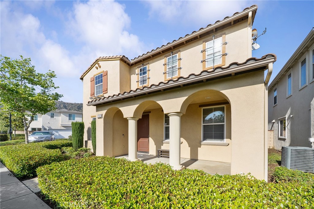 661 East Lavender Way Azusa, CA 91702 - Photo 6 of 48