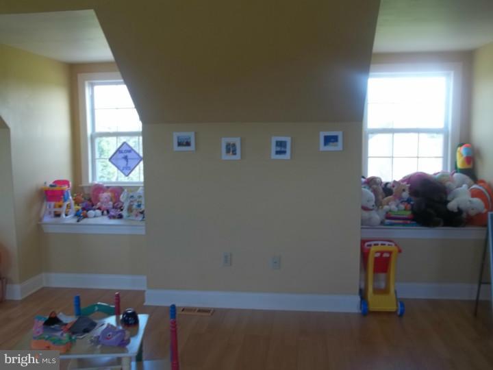 68 Valley Brook Road Boyertown, PA 19512 - Photo 19 of 25 Gallery Image 19