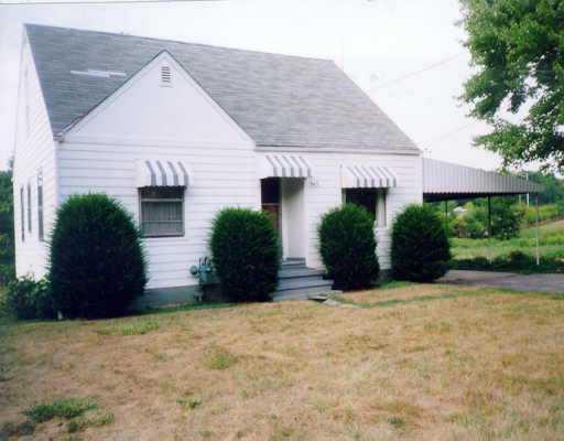 943 Princeton Road New Castle, PA 16101 - Photo 1 of 1