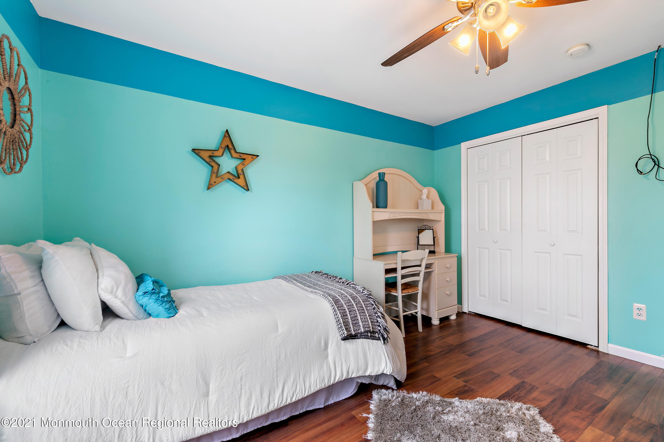 261 Wave Road Manahawkin, NJ 08050 - Photo 33 of 46 261WaveOnline-37