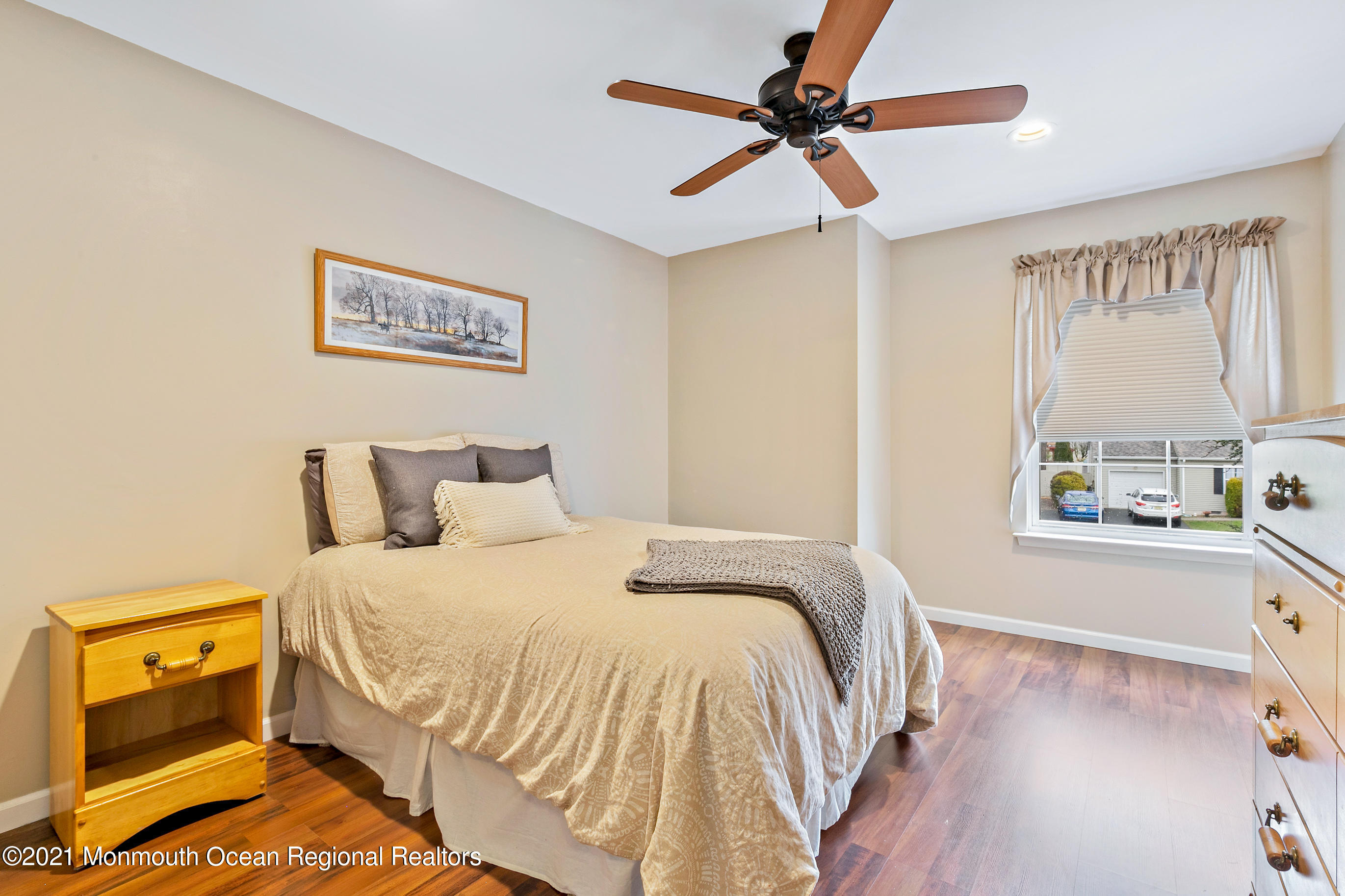261 Wave Road Manahawkin, NJ 08050 - Photo 35 of 46 261WaveOnline-39