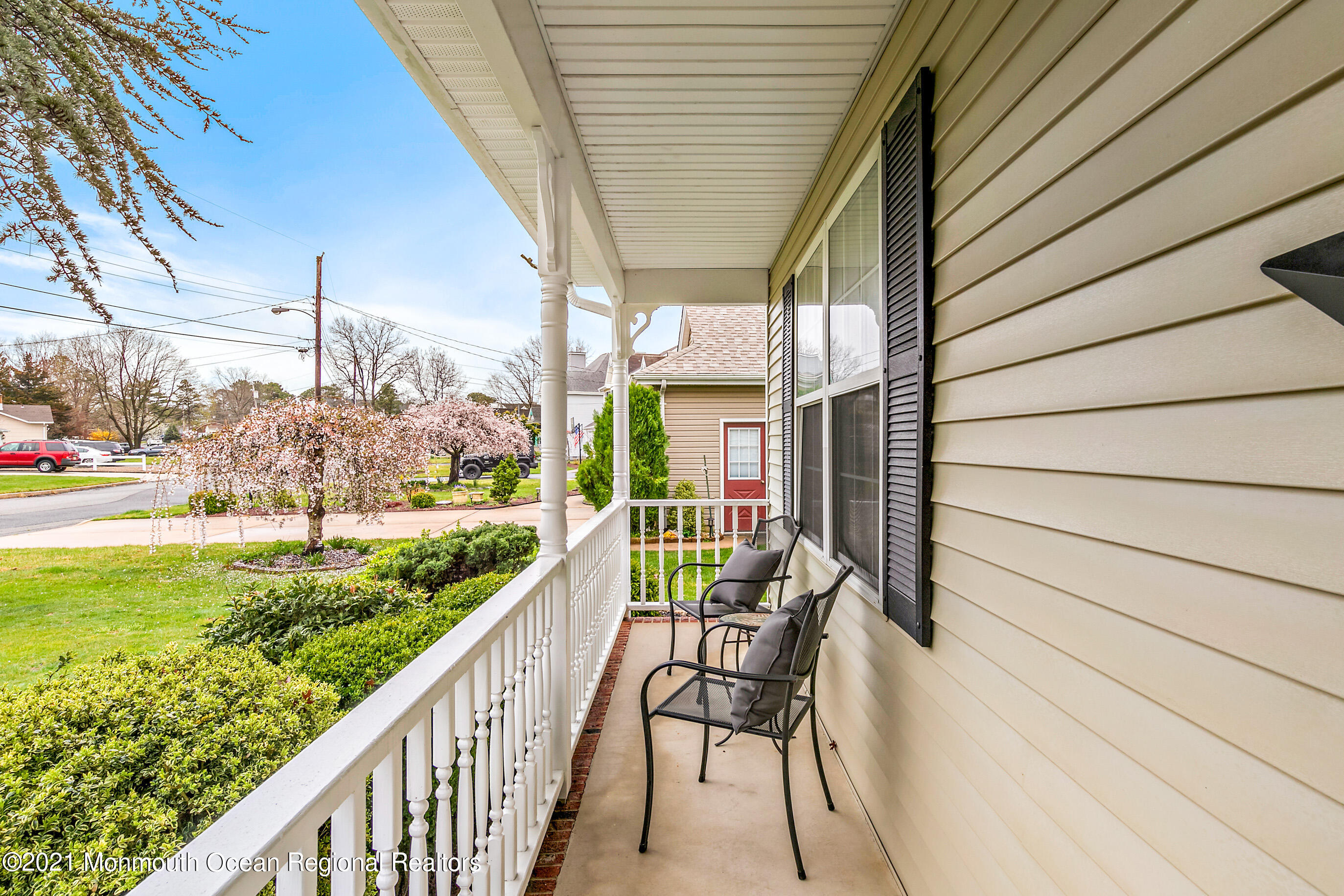 261 Wave Road Manahawkin, NJ 08050 - Photo 44 of 46 261WaveOnline-43