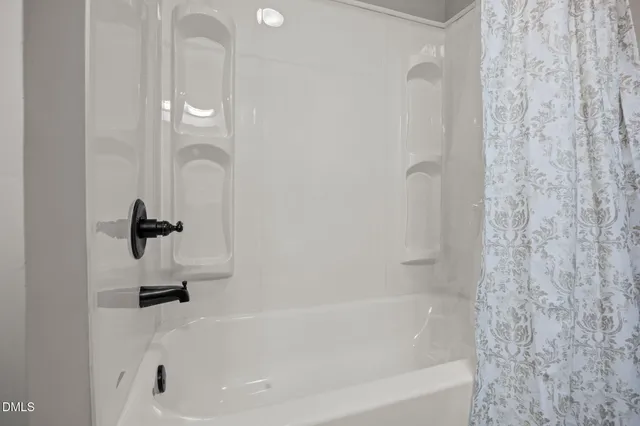 $299,000 | 602 Wedgewood Avenue, Zebulon, NC 27597