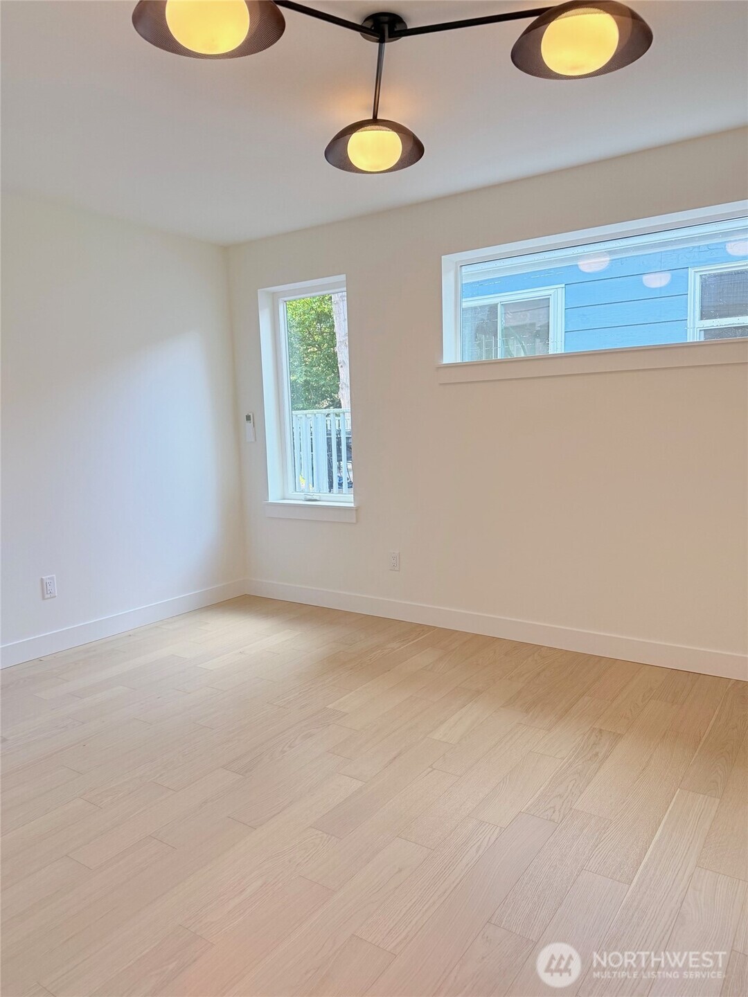 7341 21st Avenue Northeast, Unit B Seattle, WA 98115 - Photo 10 of 25