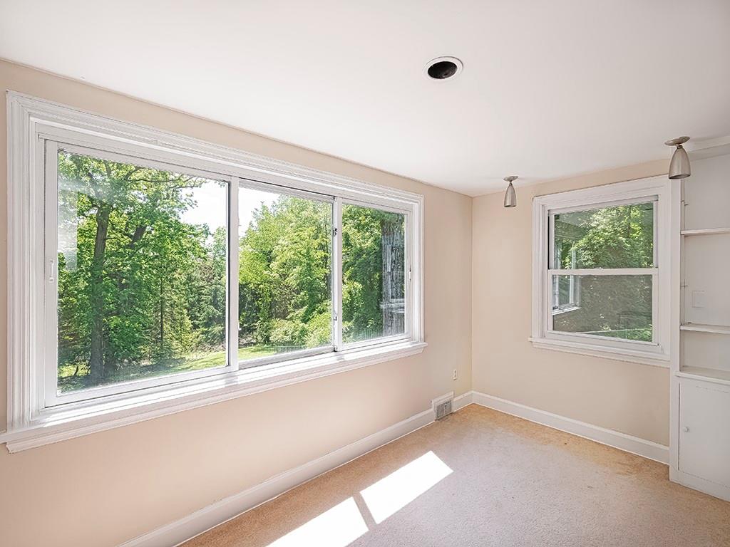 342 Fox Chapel Road Pittsburgh, PA 15238 - Photo 26 of 39 Gallery Image 26