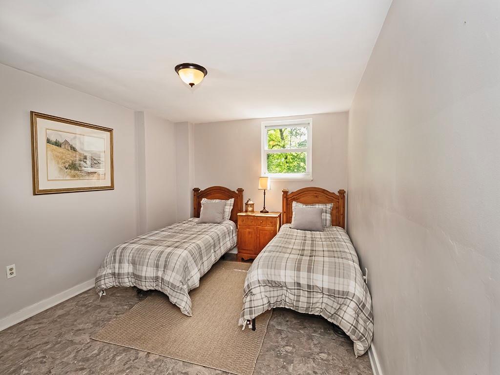 342 Fox Chapel Road Pittsburgh, PA 15238 - Photo 31 of 39 Gallery Image 31