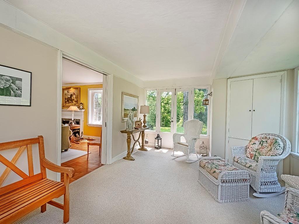 342 Fox Chapel Road Pittsburgh, PA 15238 - Photo 9 of 39 Gallery Image 9
