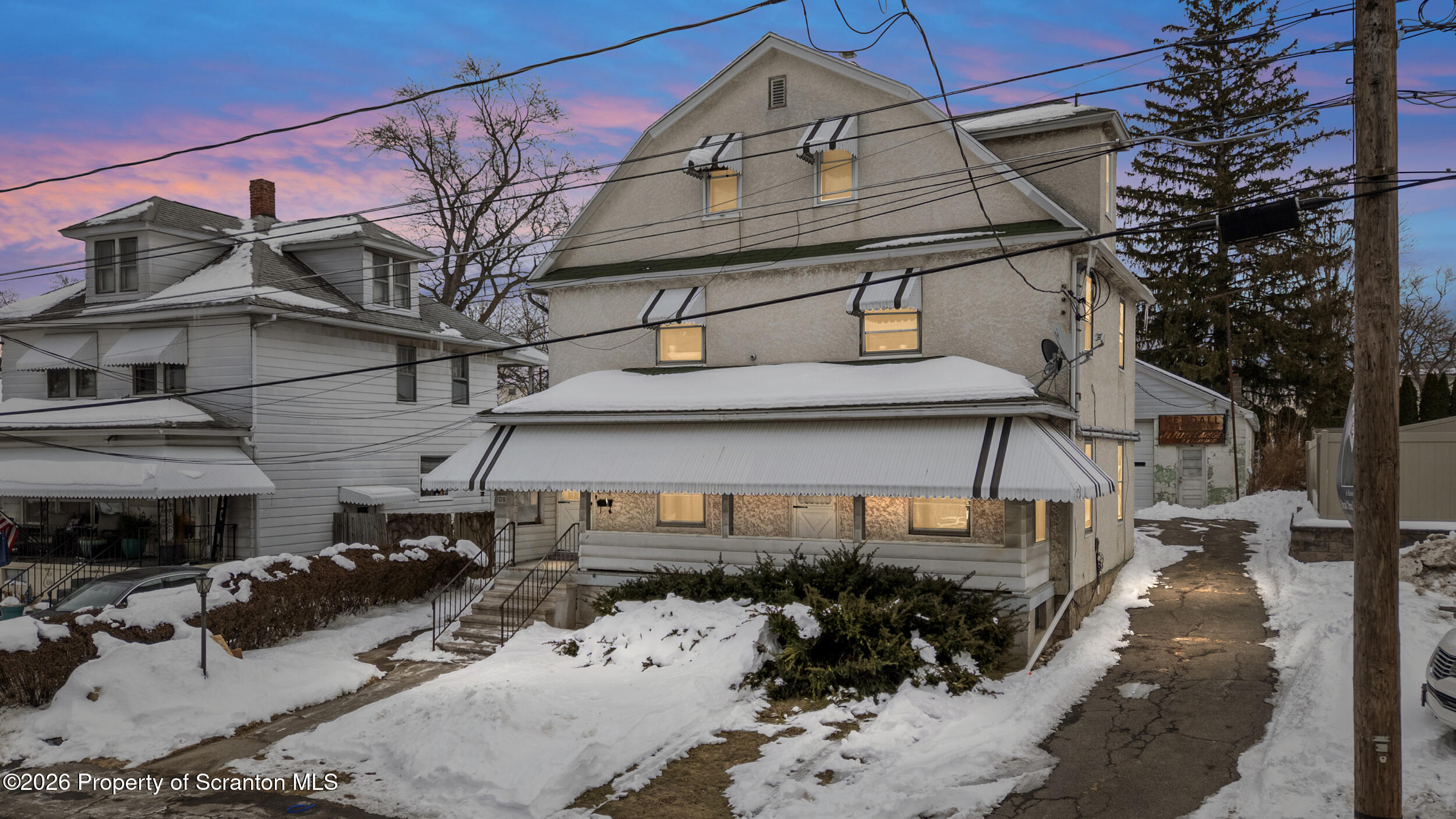 108 Reeves Street Dunmore, PA 18512 - Photo 1 of 55 virtual twilight