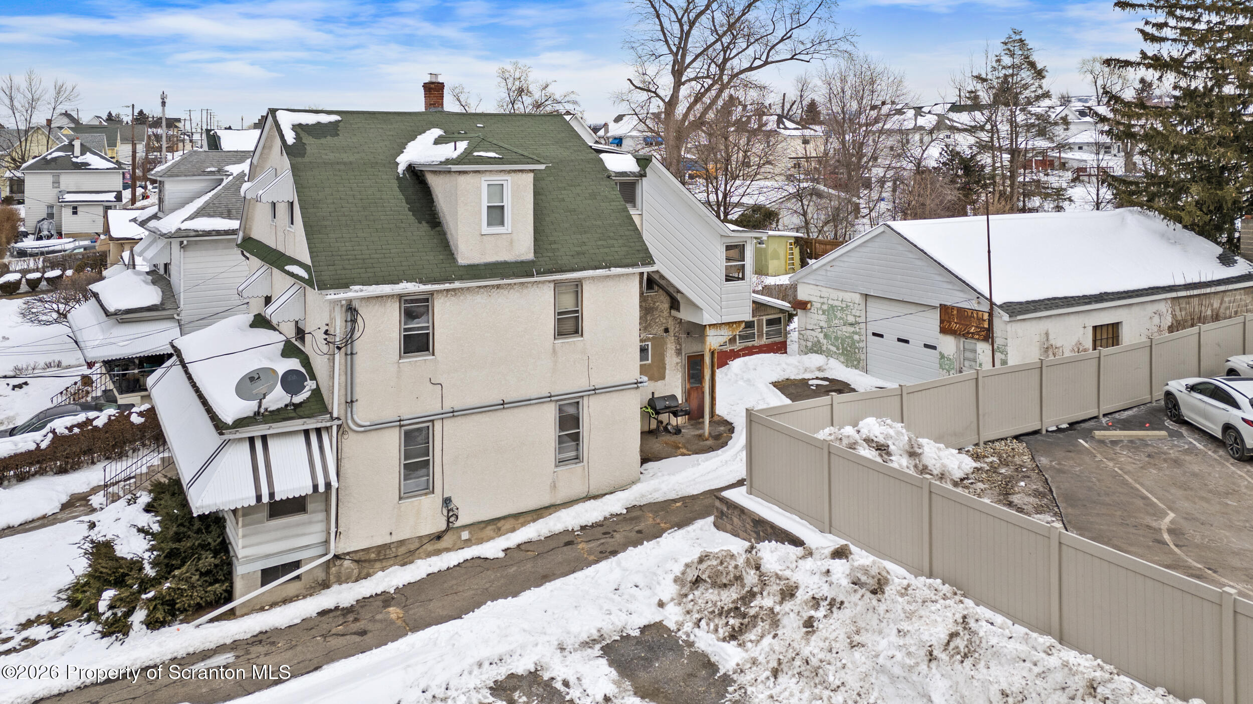 108 Reeves Street Dunmore, PA 18512 - Photo 52 of 55 aerial side