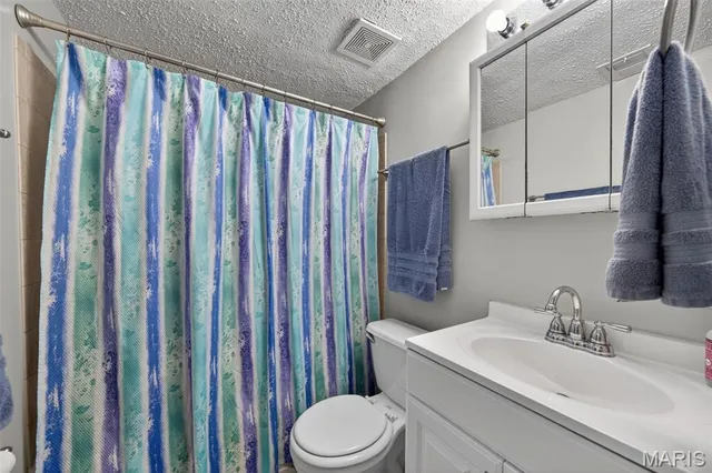 $95,000 | 2844 Blackforest Drive, Unit C, St. Louis, MO 63129