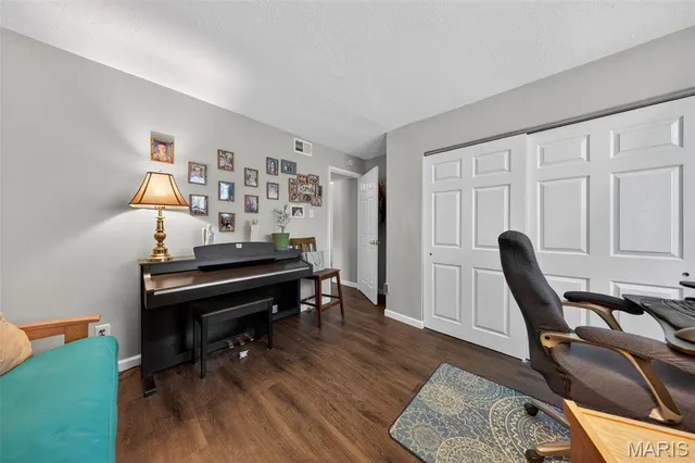 $95,000 | 2844 Blackforest Drive, Unit C, St. Louis, MO 63129