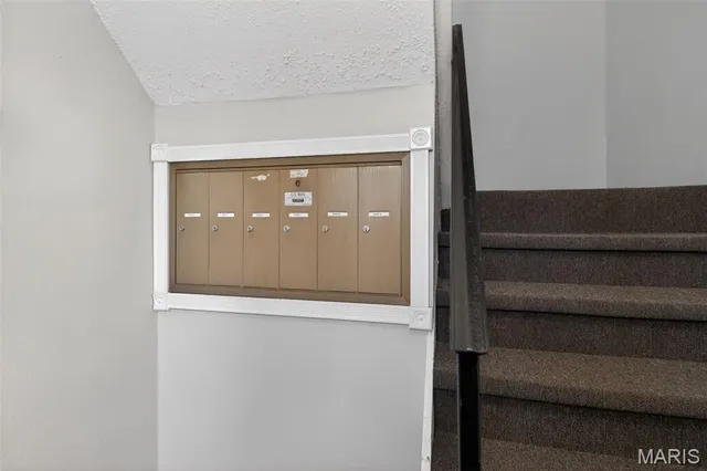 $95,000 | 2844 Blackforest Drive, Unit C, St. Louis, MO 63129