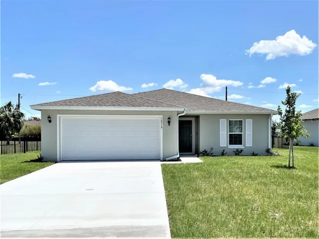 $2,105 | 16314 Minorca Drive, Punta Gorda, FL 33955