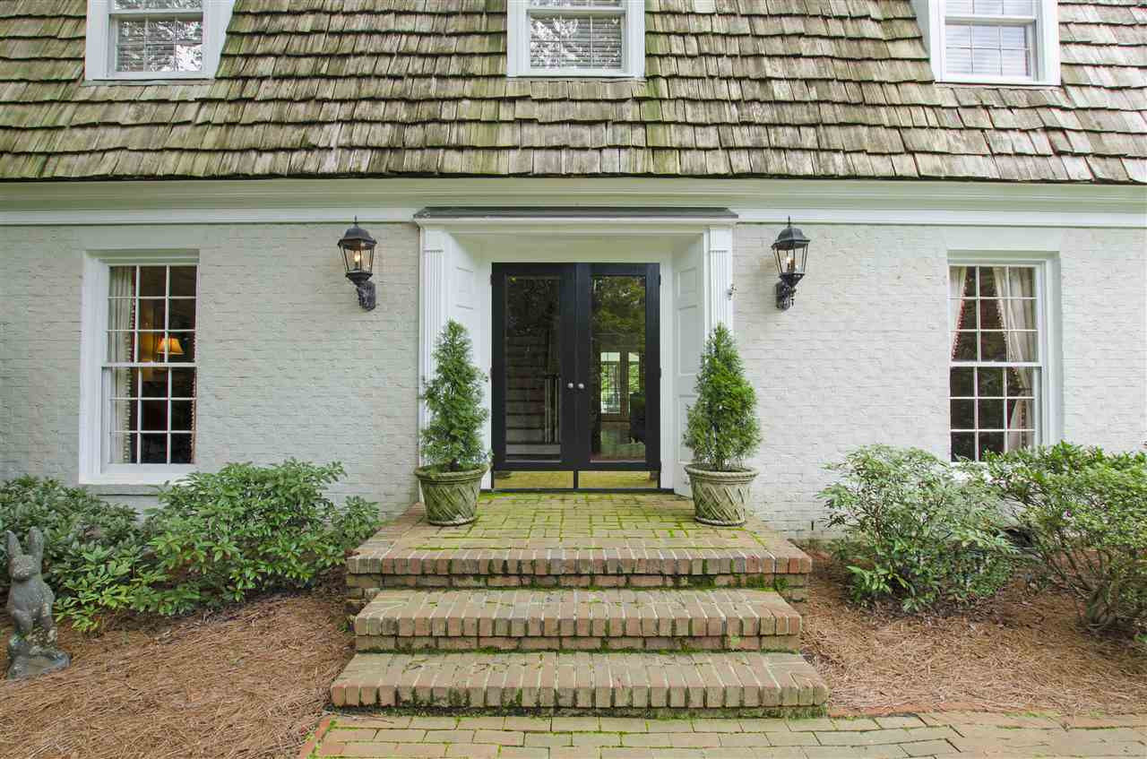 3411 Landor Road Raleigh, NC 27609 - Photo 2 of 25 Elegant front entry