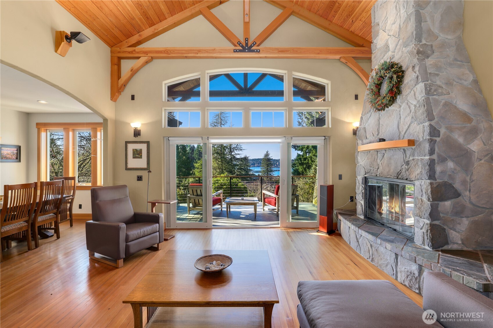 7011 Cooper Point Road Northwest Olympia, WA 98502 - Photo 3 of 40