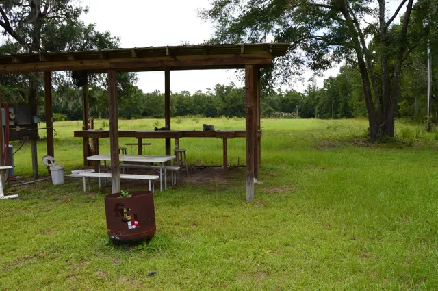 $640,000 | 16131 Highway 19, Lamont, FL 32336