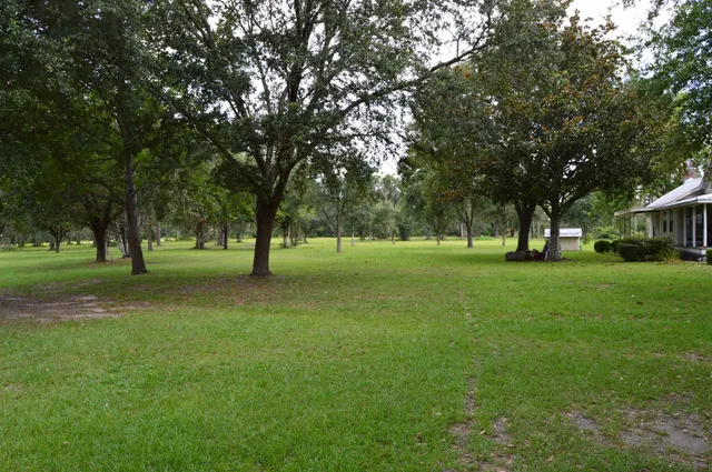 $640,000 | 16131 Highway 19, Lamont, FL 32336