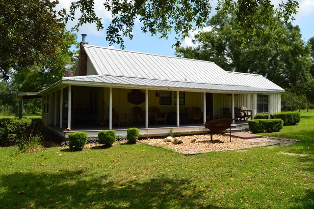 $640,000 | 16131 Highway 19, Lamont, FL 32336