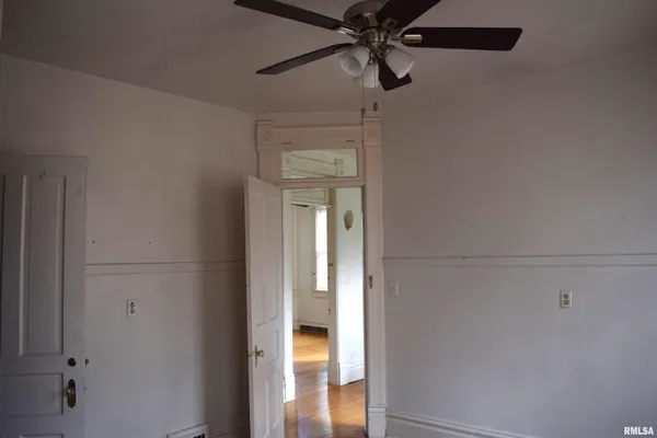 $169,900 | 1503 West Callender Avenue, Peoria, IL 61606