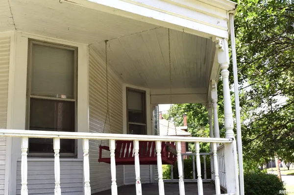 $169,900 | 1503 West Callender Avenue, Peoria, IL 61606