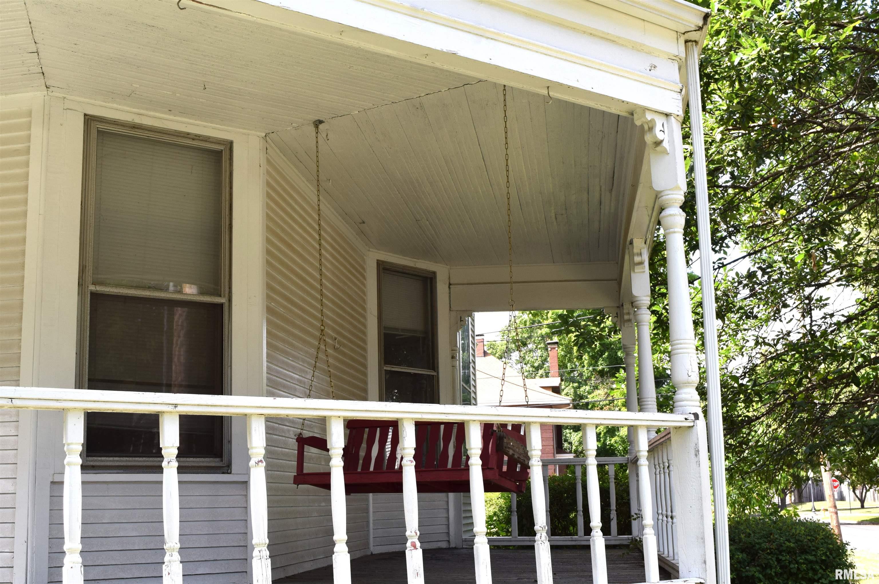 1503 West Callender Avenue Peoria, IL 61606 - Photo 5 of 33