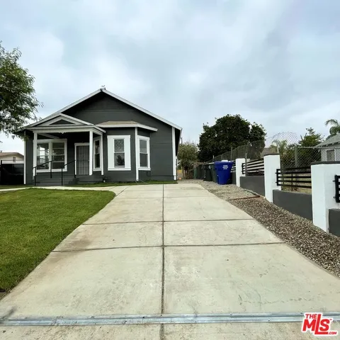 $2,700 | 1224 Lincoln Street, Bakersfield, CA 93305