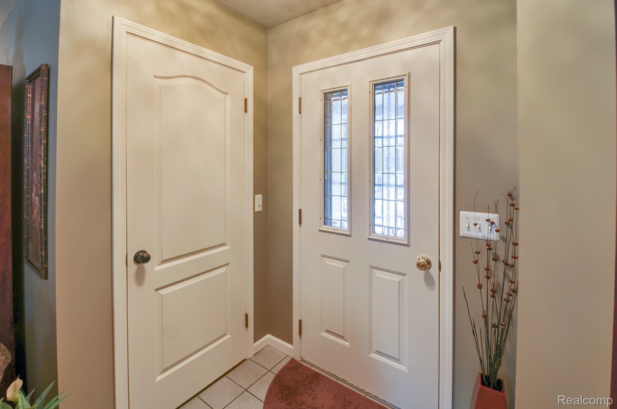 1329 Maple Grove Road Lapeer, MI 48446 - Photo 29 of 57 SD3_1798-HDR(5).jpg