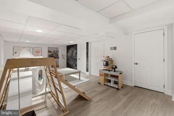 $1,300,000 | 201 Wolf Lane, Ambler, PA 19002