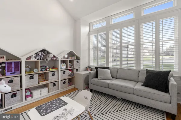$1,300,000 | 201 Wolf Lane, Ambler, PA 19002