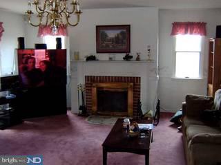 330 Mountain View Road Shillington, PA 19607 - Photo 4 of 6 Gallery Image 4