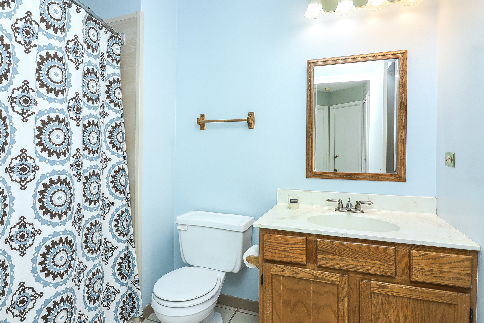3 Hickory Oaks Court Bolingbrook, IL 60490 - Photo 16 of 21 a bathroom with a sink toilet and mirror
