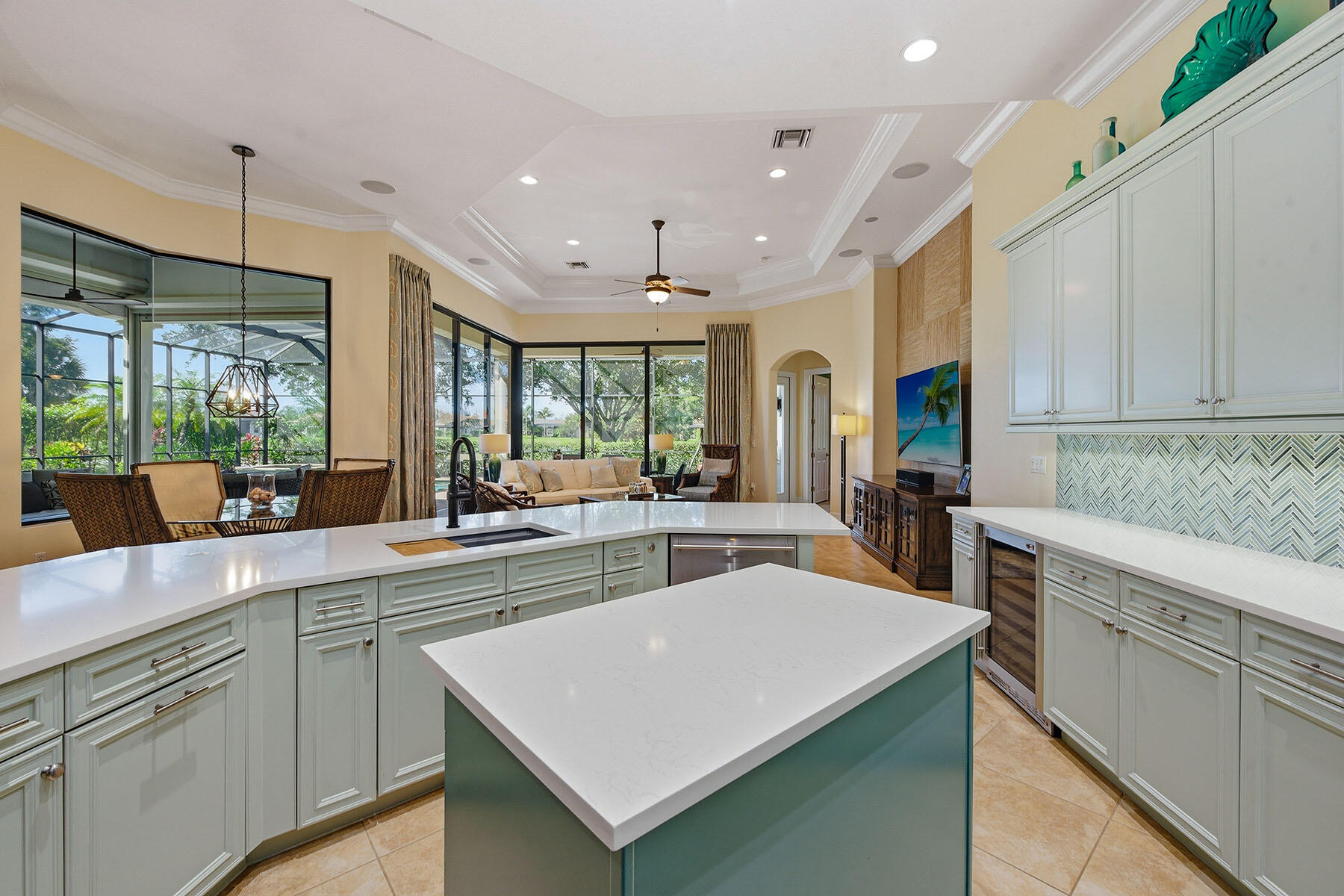 7397 Byrons Way Naples, FL 34113 - Photo 7 of 49 226021005cc