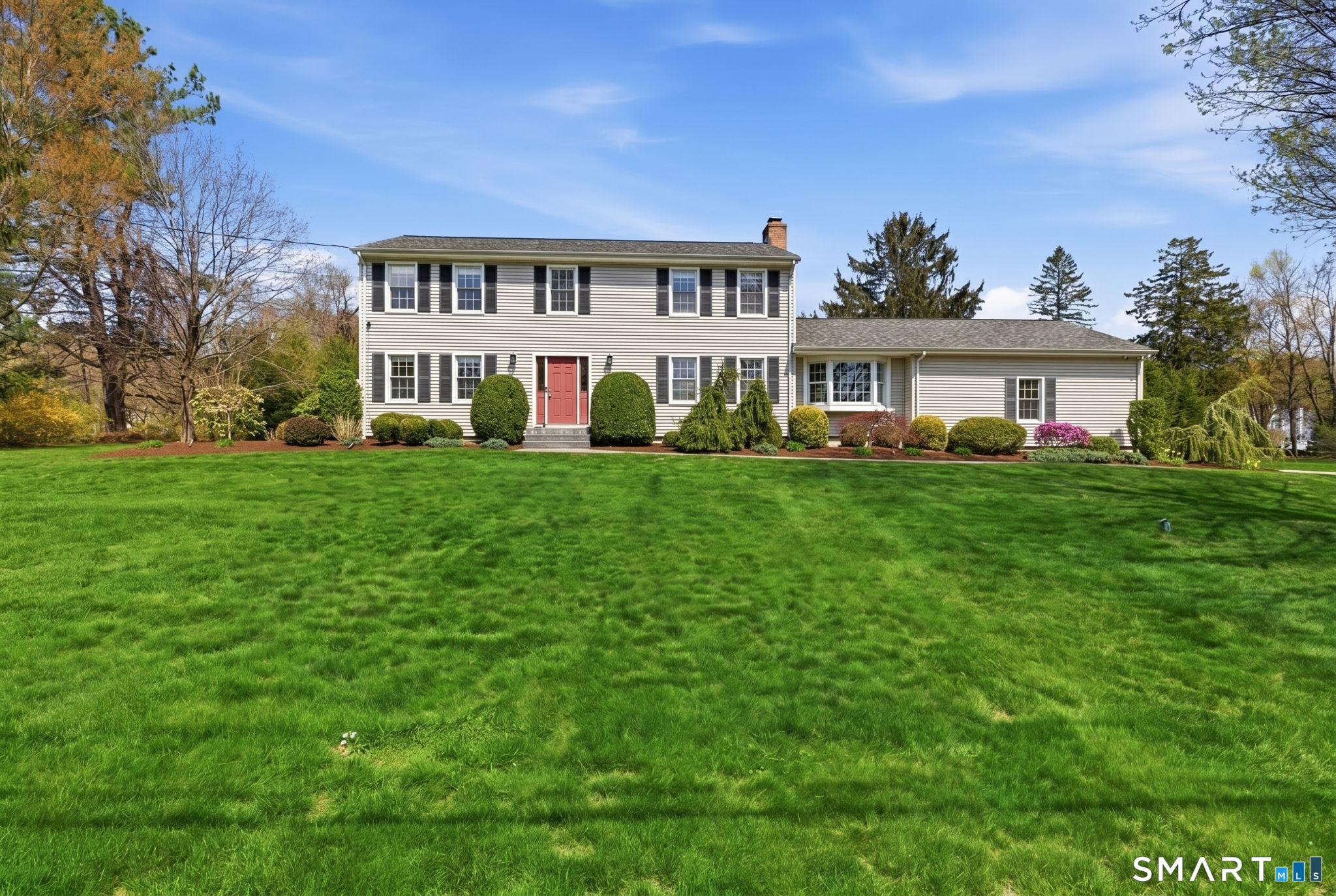 8 Scenic Hill Road Trumbull, CT 06611 - Photo 2 of 46