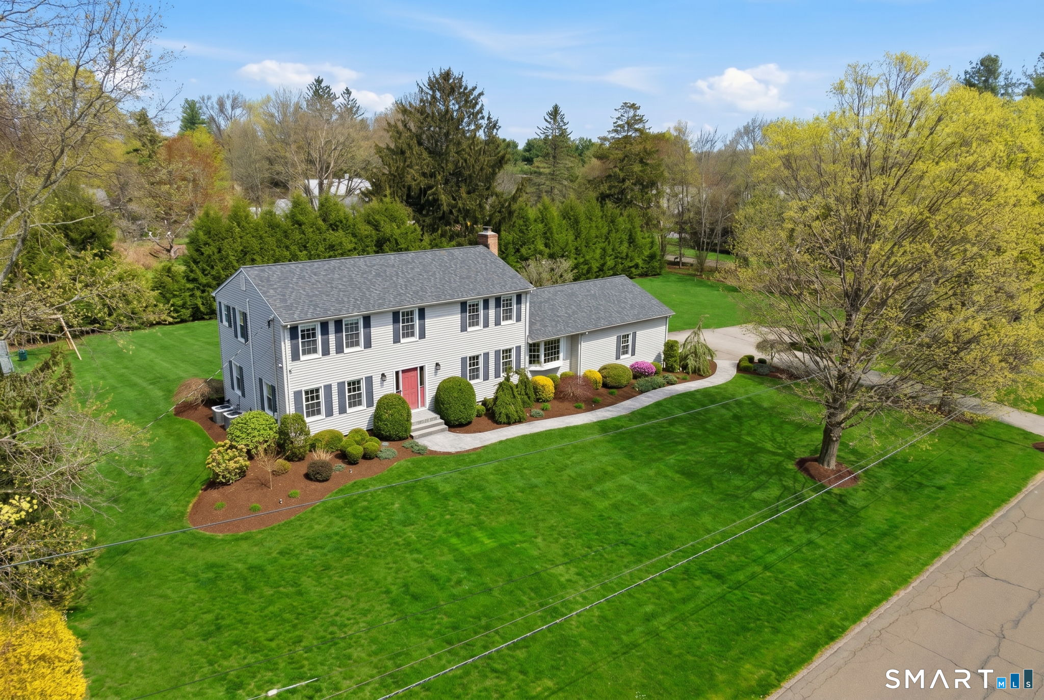 8 Scenic Hill Road Trumbull, CT 06611 - Photo 3 of 46