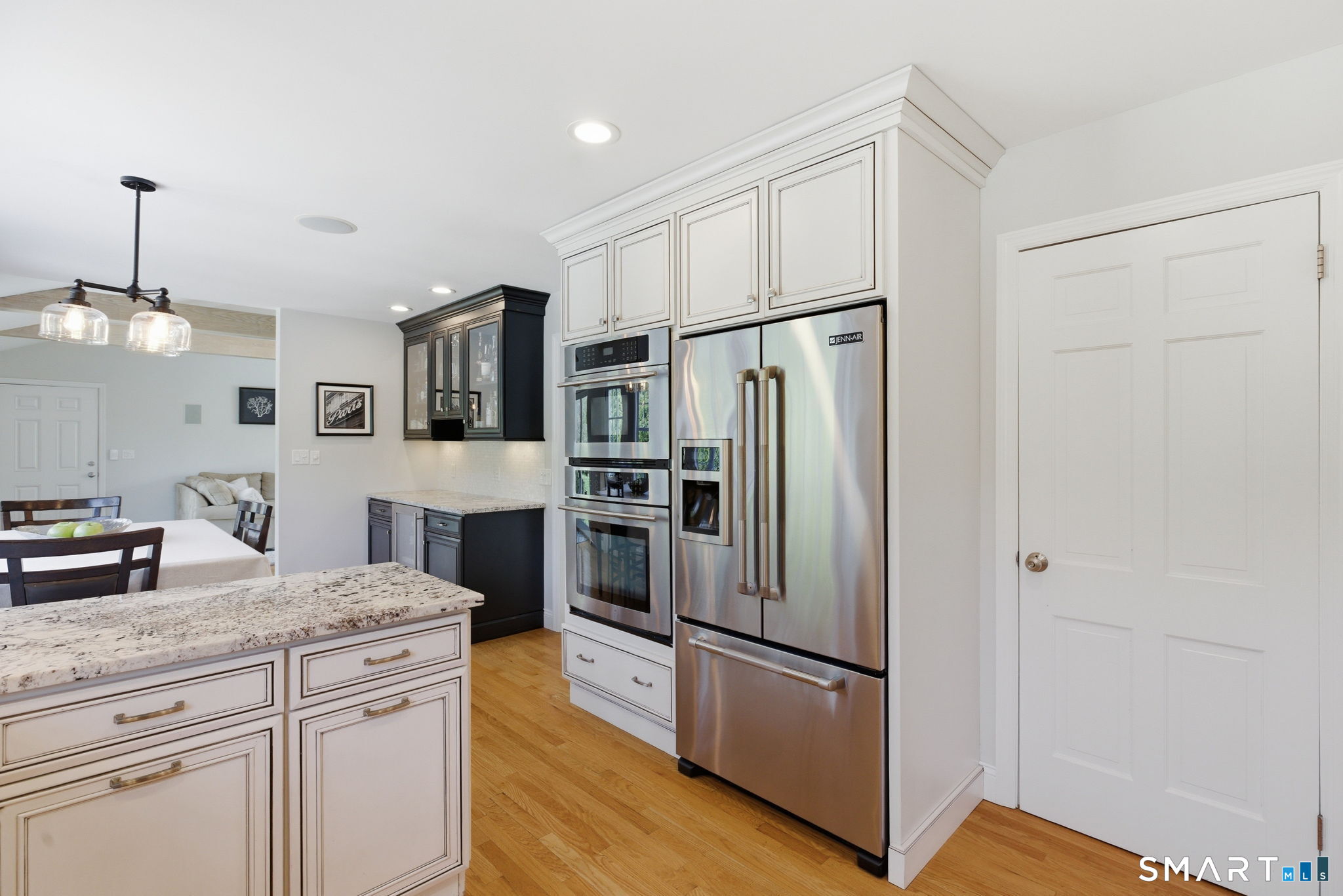 8 Scenic Hill Road Trumbull, CT 06611 - Photo 10 of 46