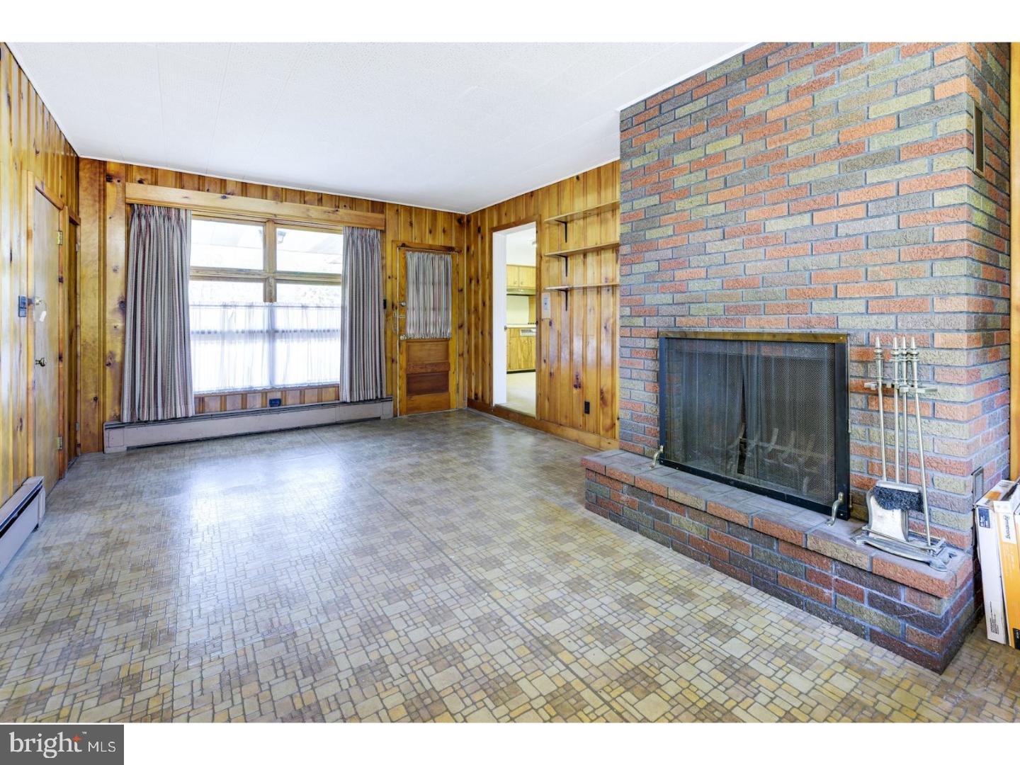 473 Fries Mill Road Franklinville, NJ 08322 - Photo 12 of 22 Family Room
