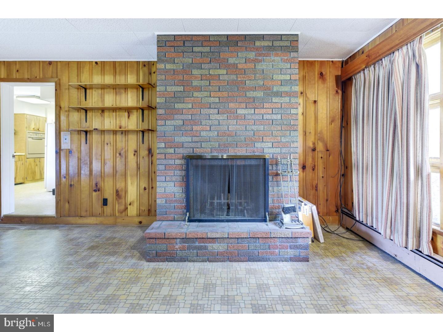473 Fries Mill Road Franklinville, NJ 08322 - Photo 13 of 22 Family Room