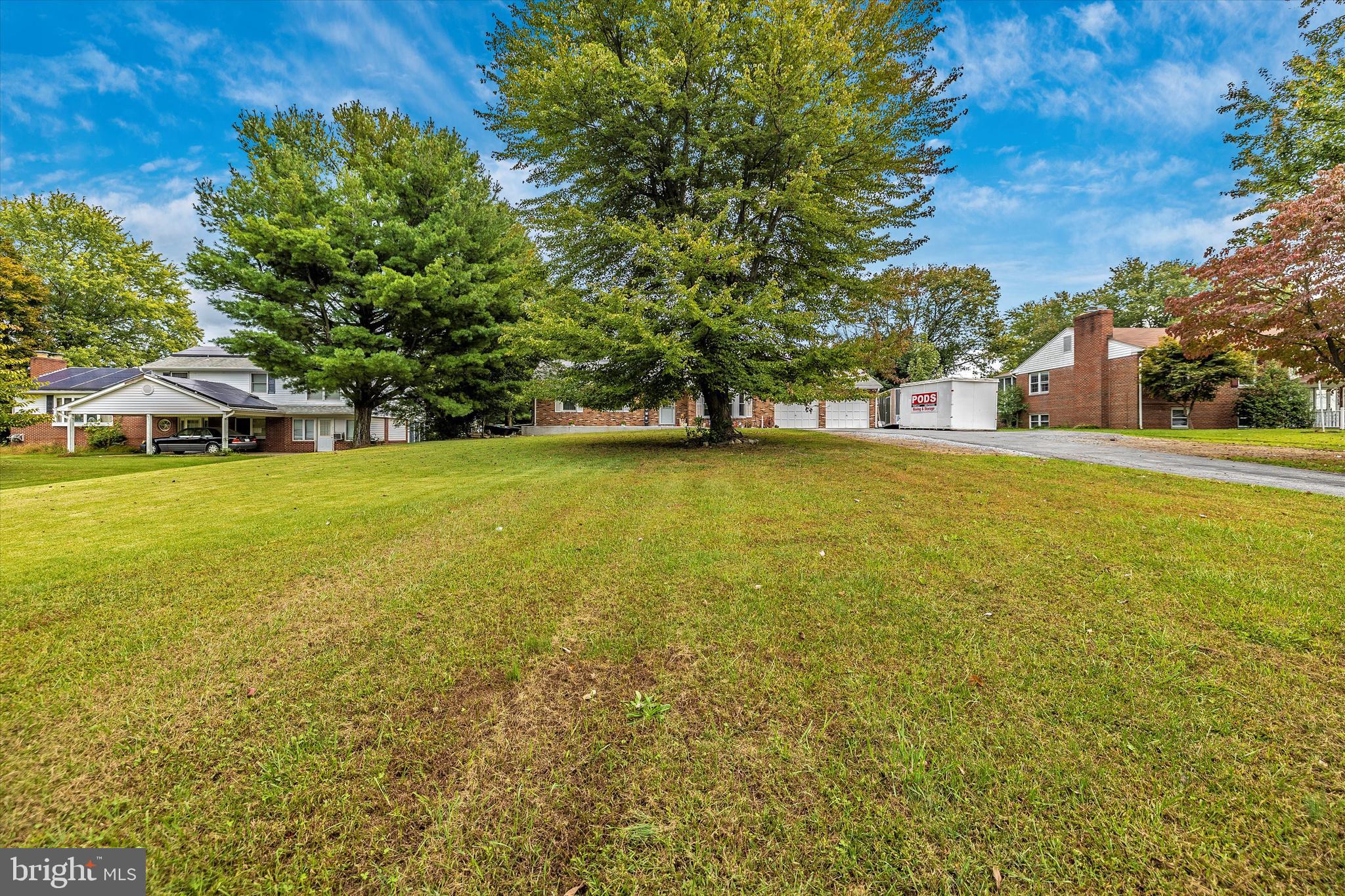 24317 Ridge Road Damascus, MD 20872 - Photo 39 of 52 Gallery Image 39