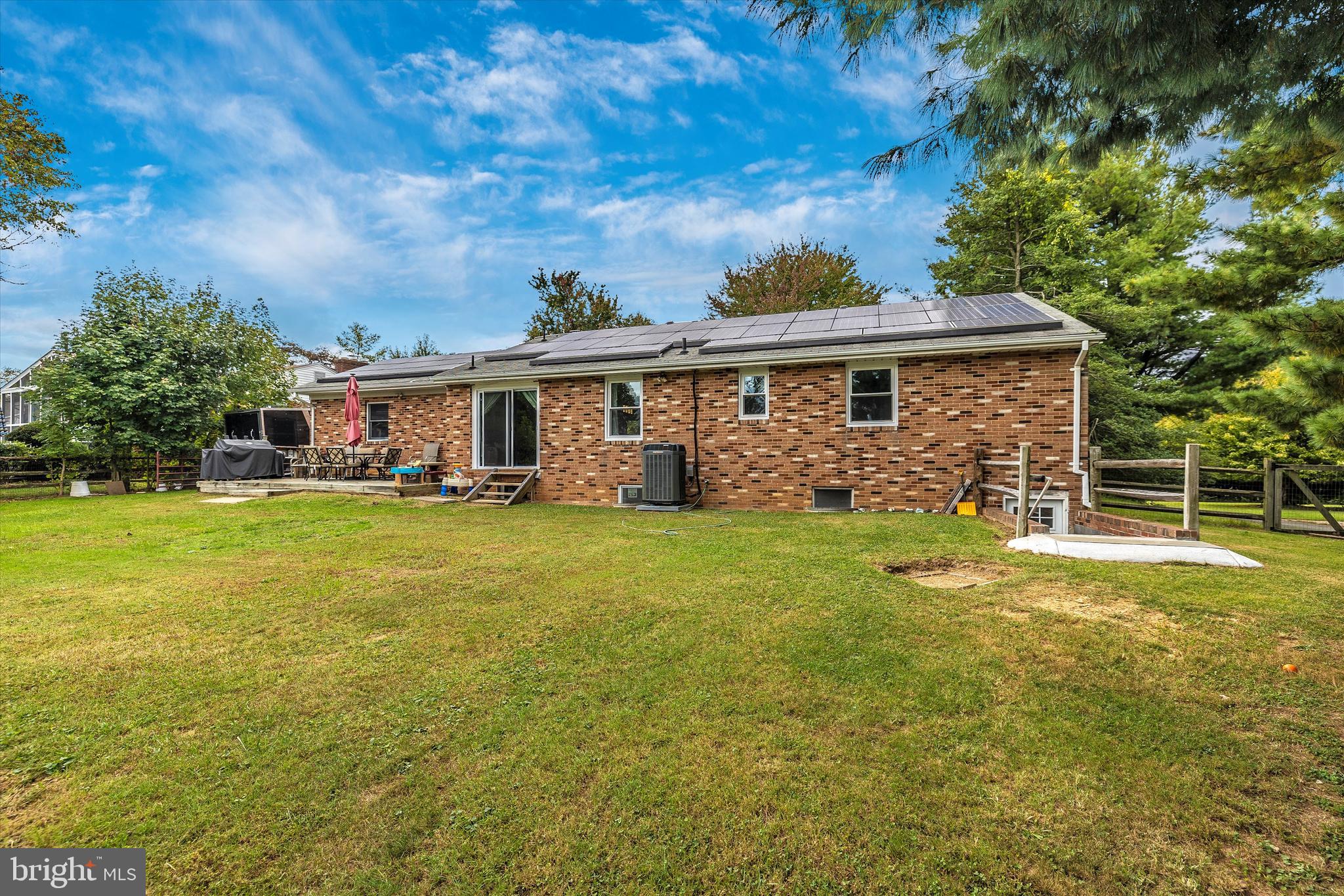 24317 Ridge Road Damascus, MD 20872 - Photo 46 of 52 Exterior