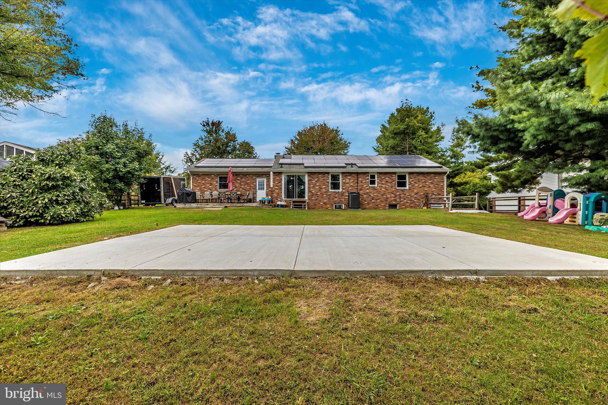 24317 Ridge Road Damascus, MD 20872 - Photo 49 of 52 Extra patio space.