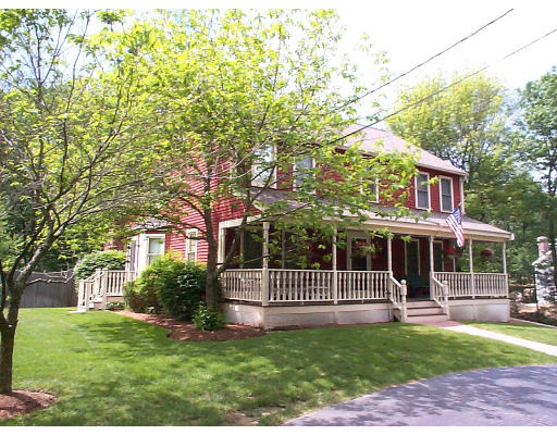 76 Nixon Road Framingham, MA 01701 - Photo 4 of 14