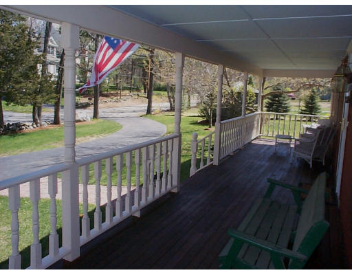 76 Nixon Road Framingham, MA 01701 - Photo 5 of 14